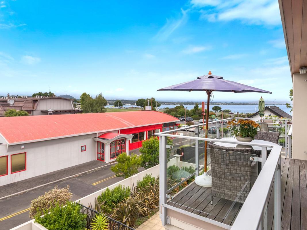 Relax On Roberts - Taupo Holiday Home 외부 사진