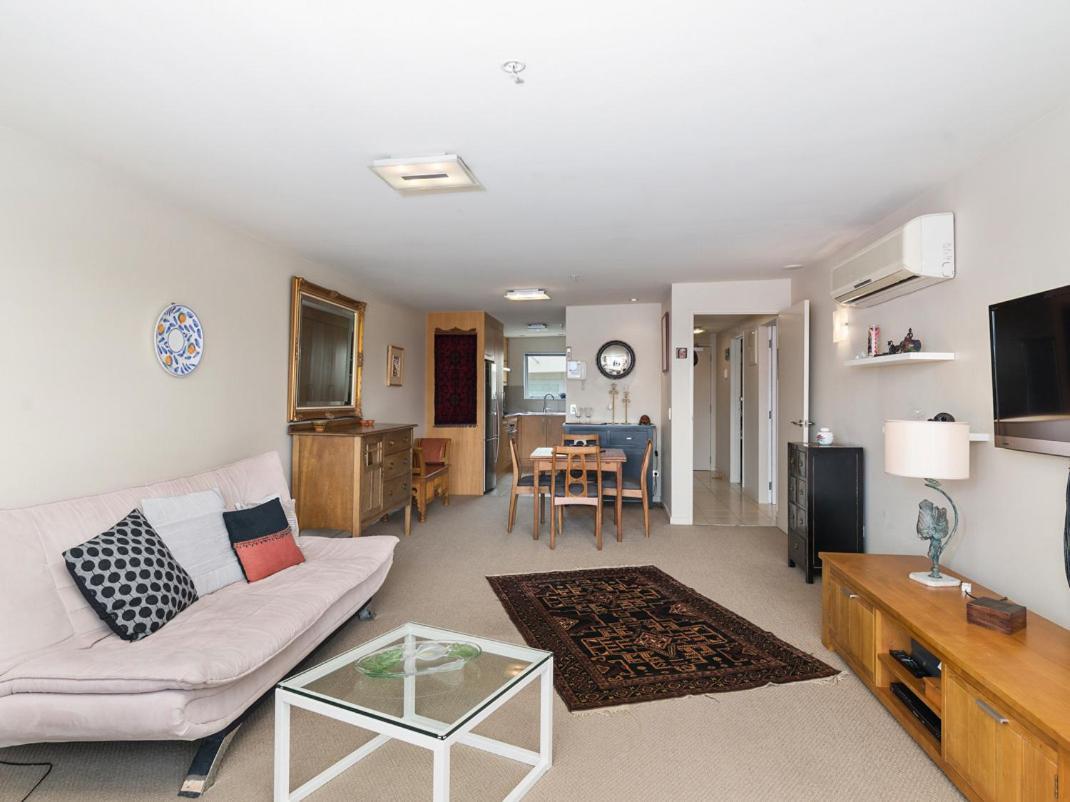 Relax On Roberts - Taupo Holiday Home 외부 사진