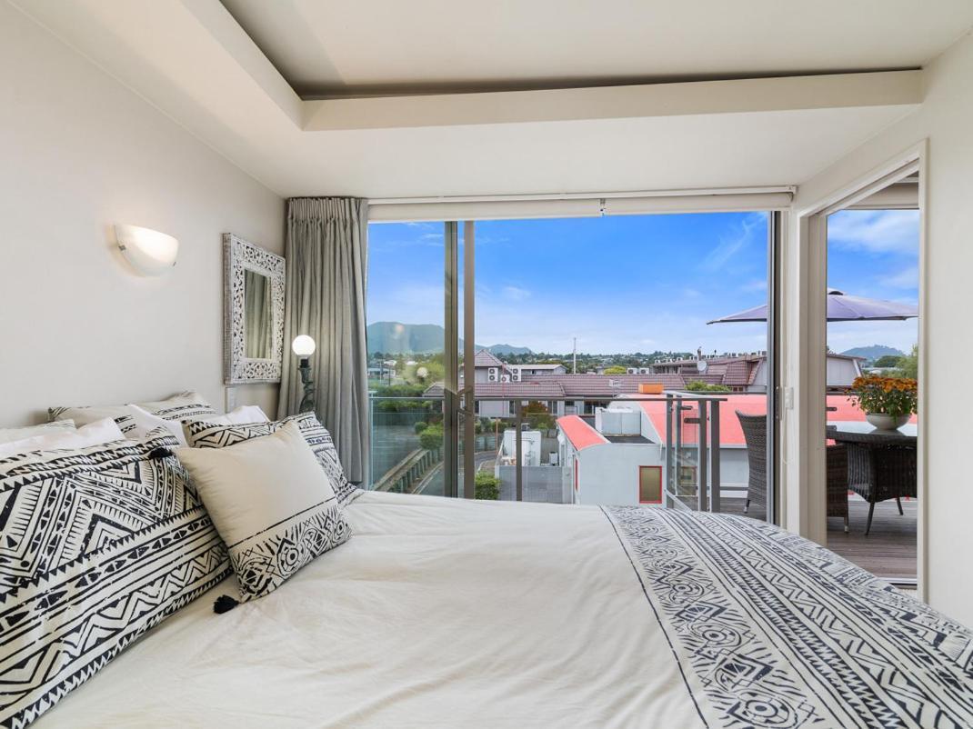 Relax On Roberts - Taupo Holiday Home 외부 사진
