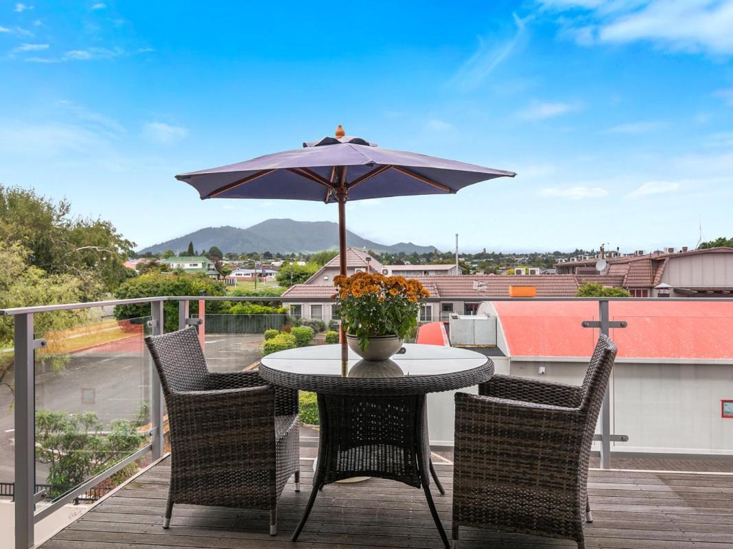 Relax On Roberts - Taupo Holiday Home 외부 사진